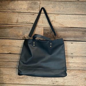 Thirty-one square tote- black